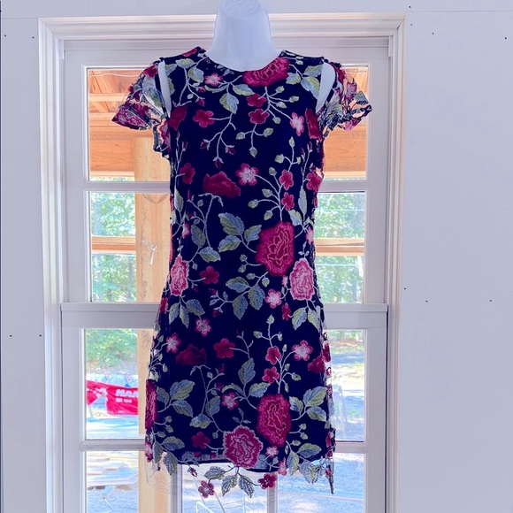 Sam Edelman Peony Embroidery Cap Sleeve Mini Dress Floral Navy Liner size 2 NWT - Picture 1 of 12